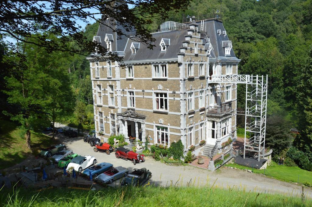 ホテルChateau Bleu Trooz エクステリア 写真